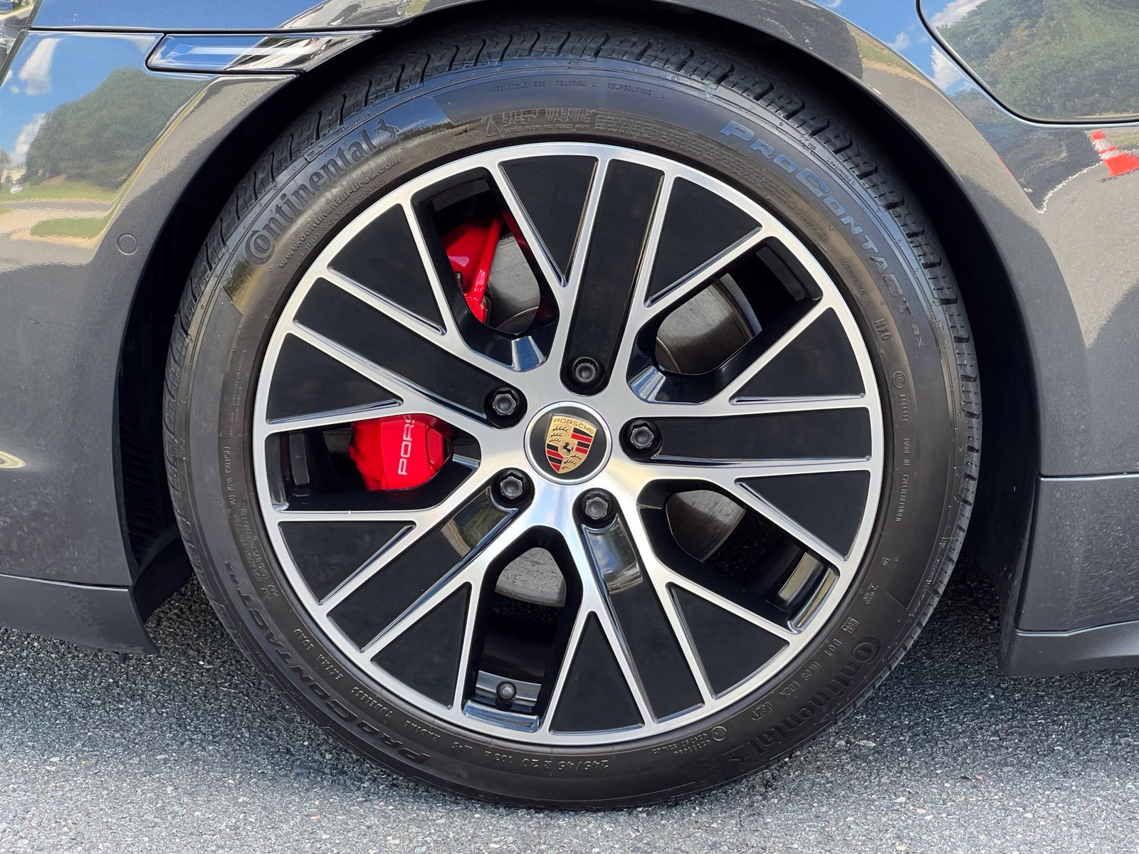 Used 2020 Porsche Taycan 4S AWD/4WD image 50