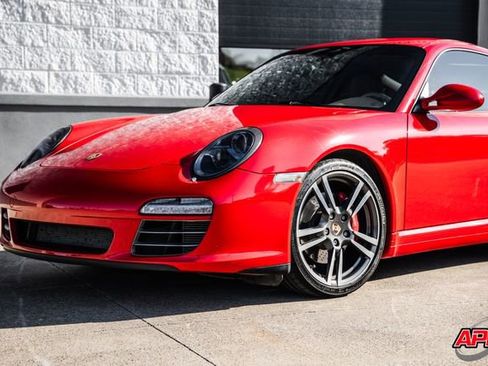 Used 2011 Porsche 911 Carrera 4S image 36