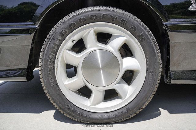 Used 1993 Ford Mustang Cobra RWD image 59