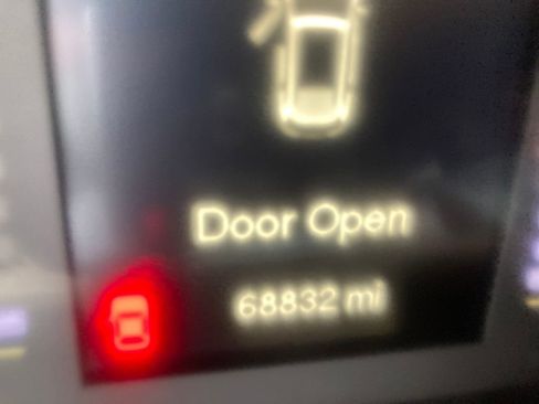 Used 2017 Jeep Cherokee Latitude image 23