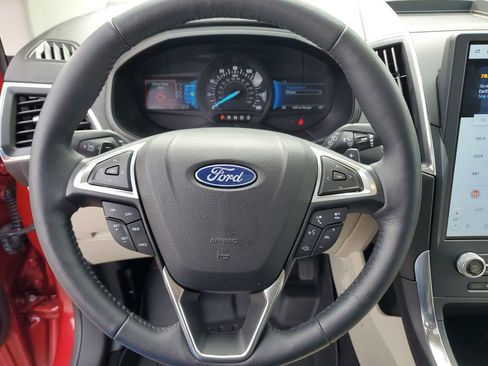 Used 2023 Ford Edge Titanium w/ Class II Trailer Tow Package AWD/4WD image 20