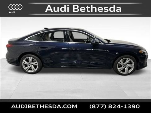 Used 2025 Audi A5 2.0T Premium Plus w/ Premium Plus AWD/4WD image 8