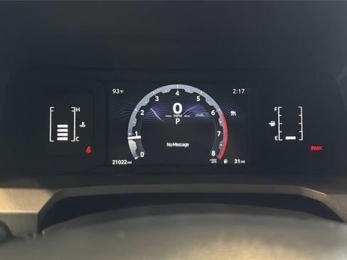 Used 2024 Toyota Tacoma SR5 AWD/4WD image 15