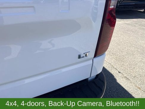 Used 2023 Chevrolet Silverado 1500 LT AWD/4WD image 6