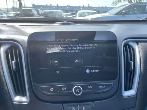 Used 2024 Chevrolet Malibu LT image 21