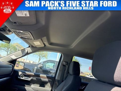 Used 2024 GMC Sierra 1500 Elevation image 7