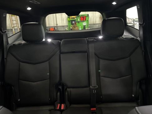 Used 2024 Cadillac XT6 Sport w/ LPO, Floor Liner Package AWD/4WD image 25