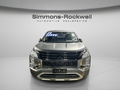 Used 2024 Mitsubishi Outlander SE