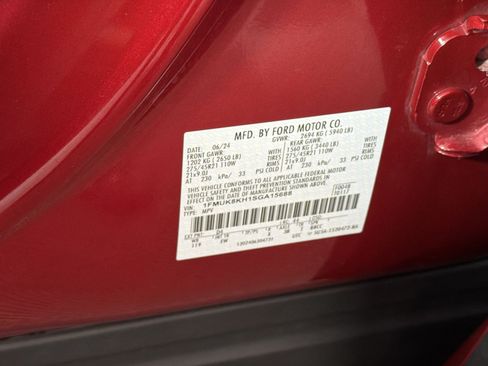 Used 2025 Ford Explorer ST-Line w/ Premium Package AWD/4WD image 30
