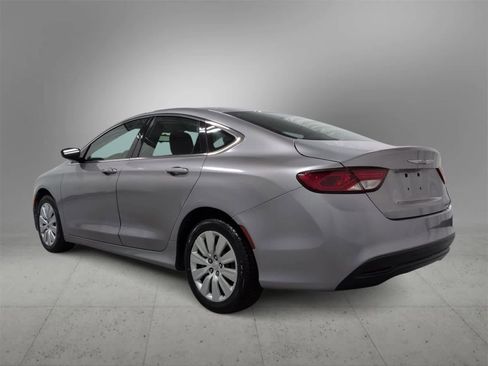 Used 2015 Chrysler 200 LX image 6