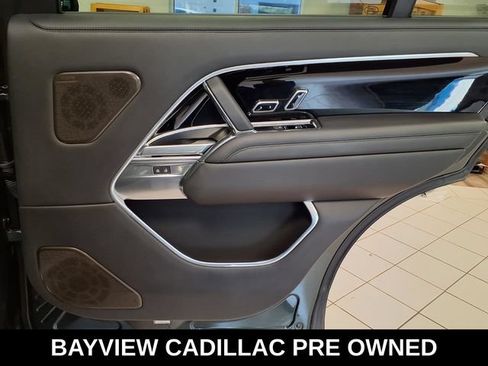 Used 2025 Land Rover Range Rover Long Wheelbase Autobiography AWD/4WD image 12