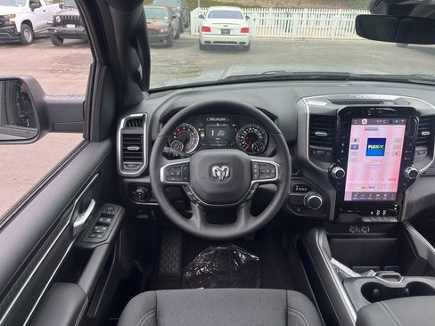 Certified 2025 RAM 1500 Big Horn image 21