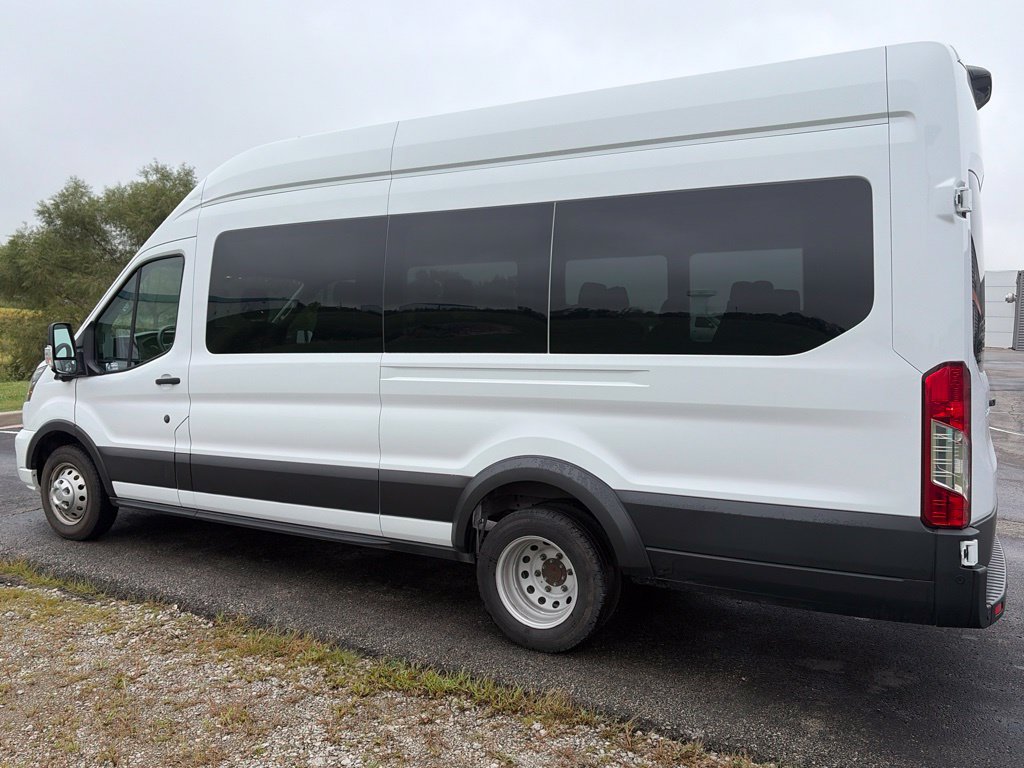 Used 2023 Ford Transit 350 XLT RWD image 7