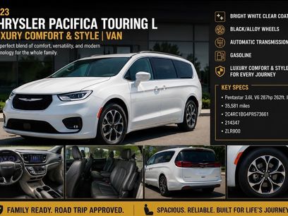 Used 2023 Chrysler Pacifica Touring-L