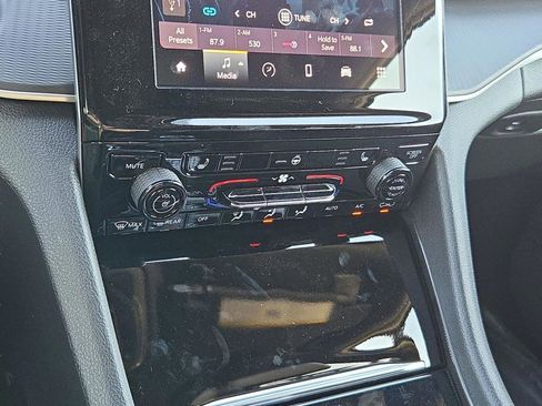 New 2025 Jeep Grand Cherokee Altitude RWD image 36