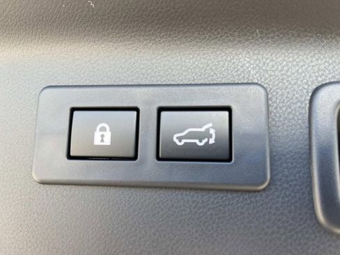 New 2025 Subaru Forester Premium image 22