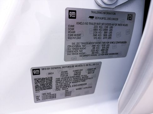 Used 2025 GMC Sierra 1500 AT4X AWD/4WD image 61