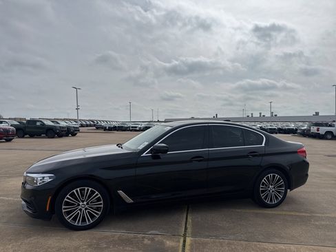 Used 2019 BMW 530i xDrive w/ Convenience Package image 12