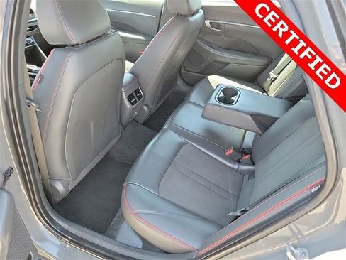 Used 2023 Hyundai Sonata SEL Plus image 17
