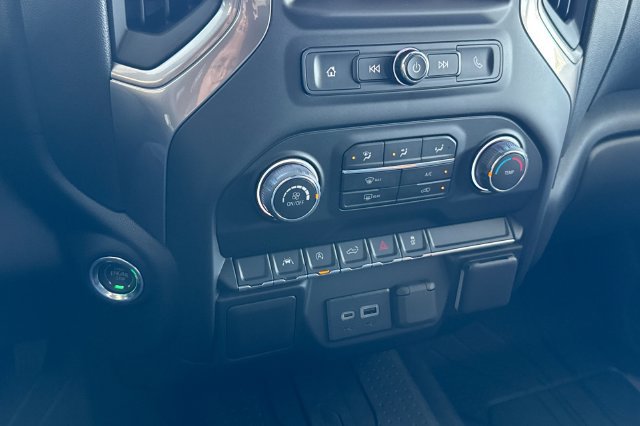 New 2026 Chevrolet Silverado 1500 Custom w/ LPO, Dark Essentials Package AWD/4WD image 28