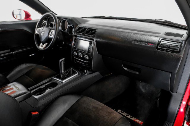 Used 2011 Dodge Challenger SRT8 RWD image 10