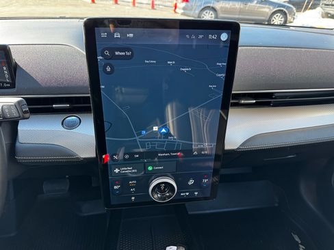 Used 2022 Ford Mustang Mach-E Select image 20