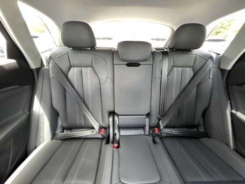 Certified 2025 Audi Q5 Premium Plus w/ Premium Plus AWD/4WD image 13