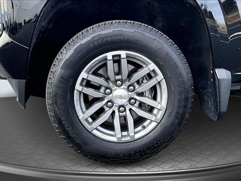 Used 2023 Chevrolet Colorado LT w/ LT Convenience Package image 9