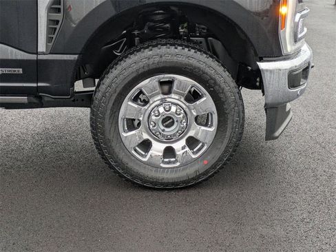 New 2026 Ford F350 Lariat w/ Lariat Ultimate Package image 22