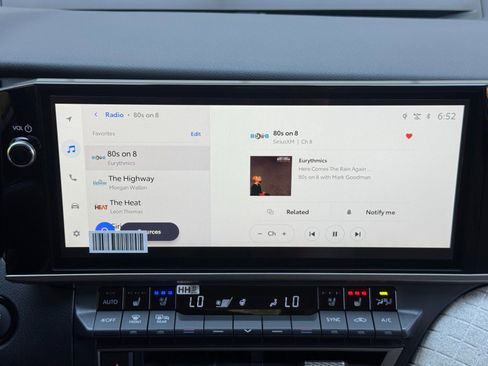 Used 2026 Toyota Camry XLE w/ Premium Plus Package image 23