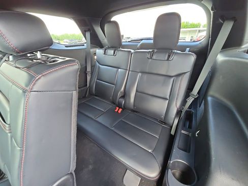 Used 2025 Ford Explorer ST-Line w/ ST-Line Street Pack AWD/4WD image 22
