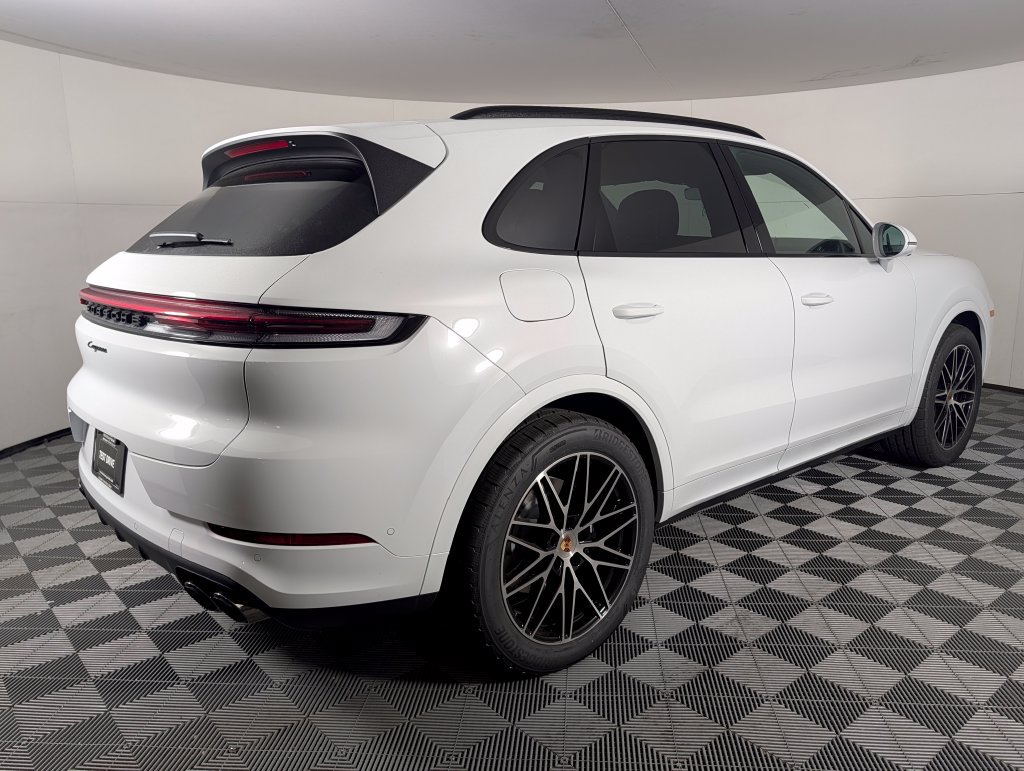 New 2026 Porsche Cayenne AWD/4WD image 7