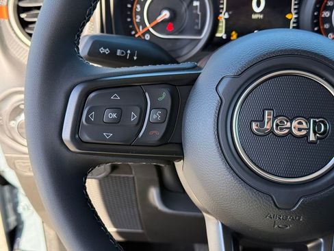 New 2026 Jeep Gladiator Mojave AWD/4WD image 15