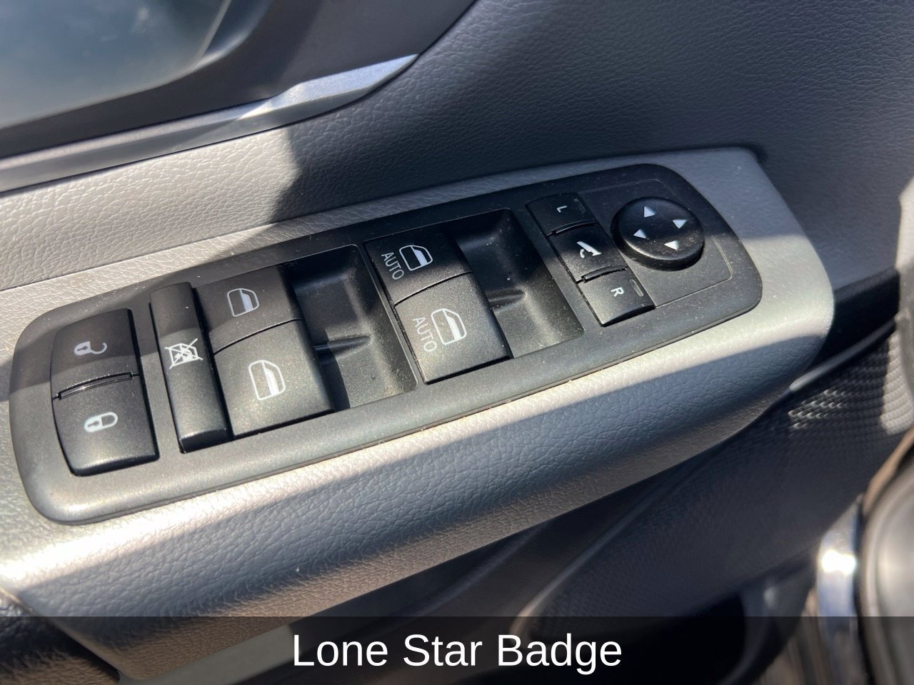 Used 2020 RAM 1500 Lone Star RWD image 12