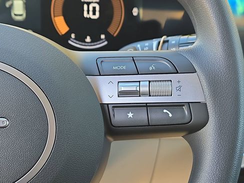 New 2026 Hyundai Tucson SEL image 18