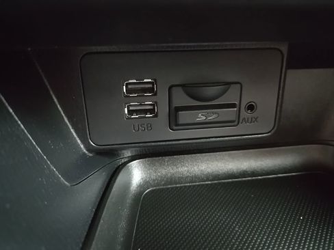 Used 2018 MAZDA MAZDA3 Touring image 30