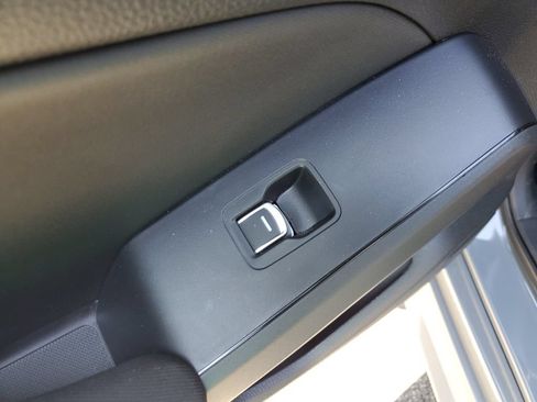 Used 2025 Honda Civic Sport image 17