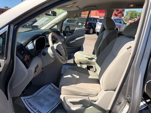 Used 2013 Nissan Quest SV FWD image 9