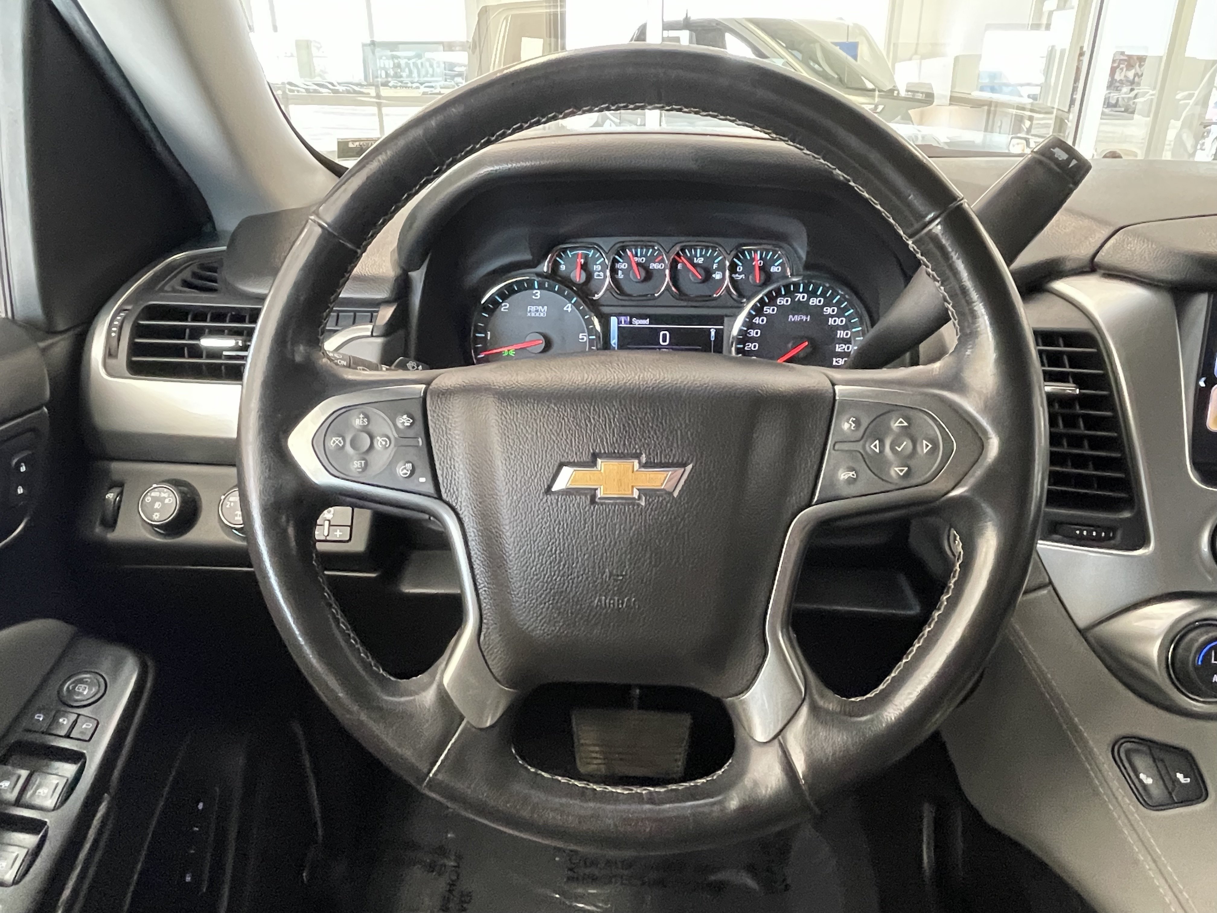 Used 2020 Chevrolet Tahoe LT w/ Luxury Package AWD/4WD image 37