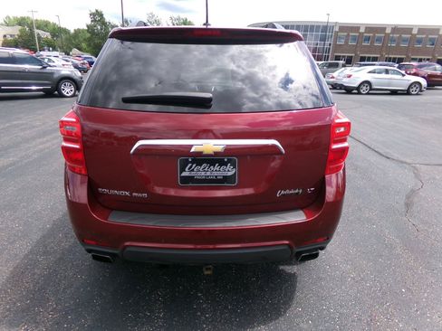 Used 2017 Chevrolet Equinox LT w/ Convenience Package AWD/4WD image 4