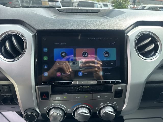 Used 2019 Toyota Tundra SR5 w/ SR5 Upgrade Package AWD/4WD image 17