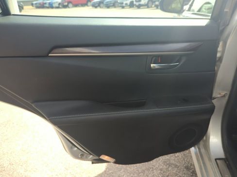 Used 2013 Lexus ES 350 w/ Premium Pkg image 15