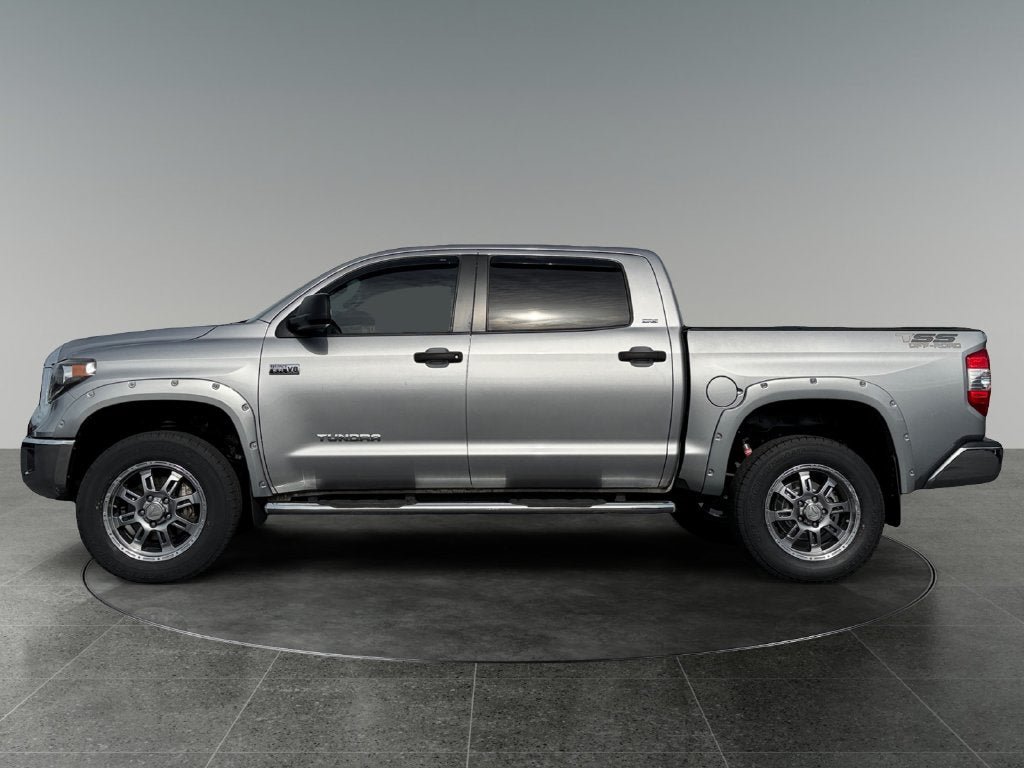 Used 2018 Toyota Tundra SR5 w/ SR5 Upgrade Package AWD/4WD image 6