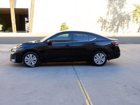 Used 2024 Nissan Sentra S FWD image 6