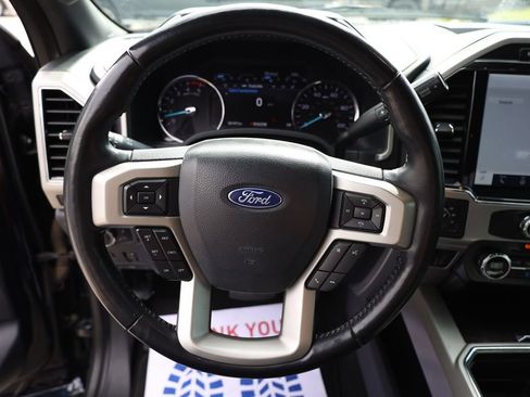 Used 2022 Ford F350 Lariat w/ Lariat Ultimate Package AWD/4WD image 13