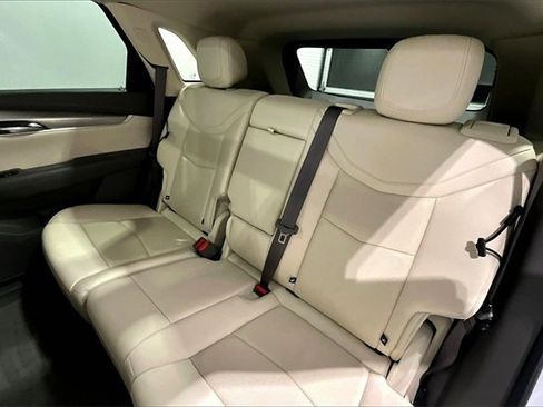 Used 2021 Cadillac XT5 Premium Luxury image 23