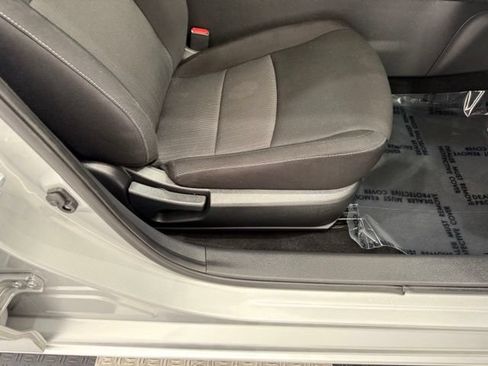Used 2023 Nissan Sentra SV FWD image 20