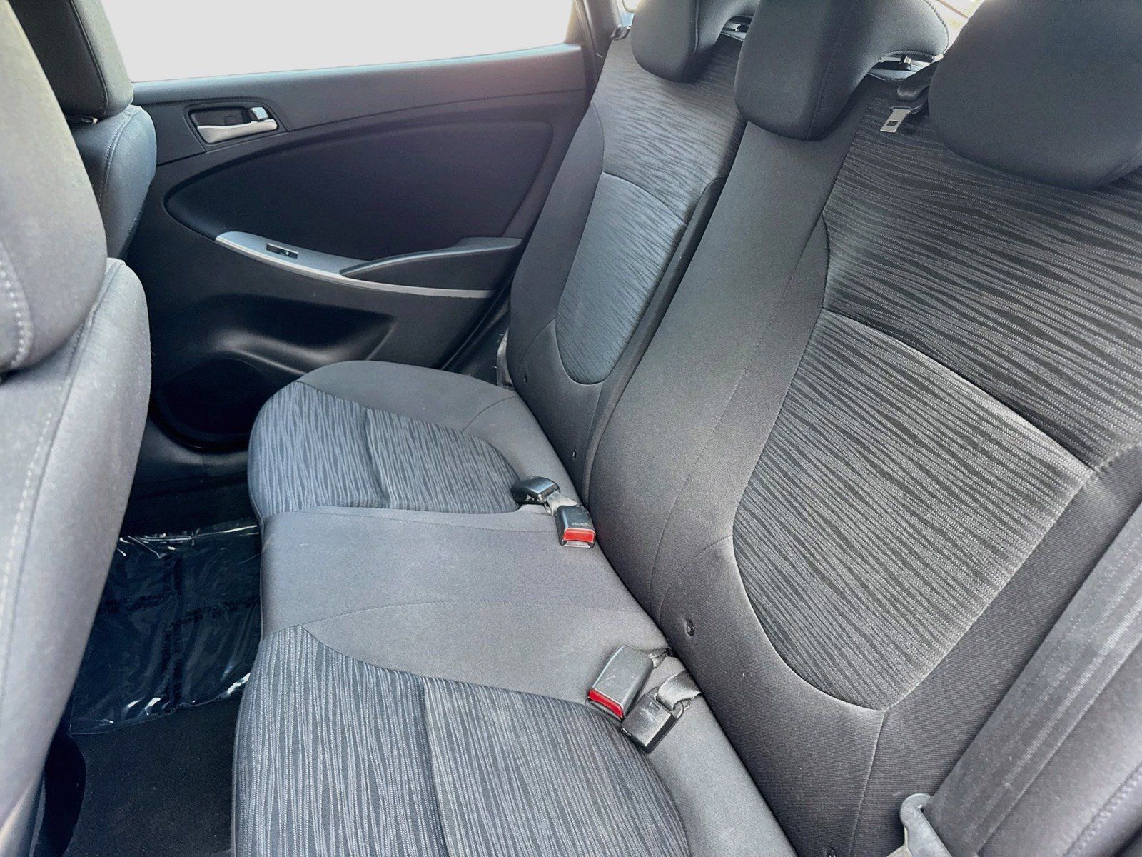 Used 2017 Hyundai Accent SE FWD image 13