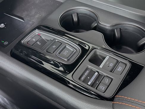 New 2025 Honda Pilot TrailSport image 19