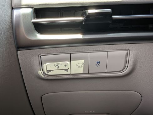 New 2026 Hyundai Tucson Limited AWD/4WD image 25